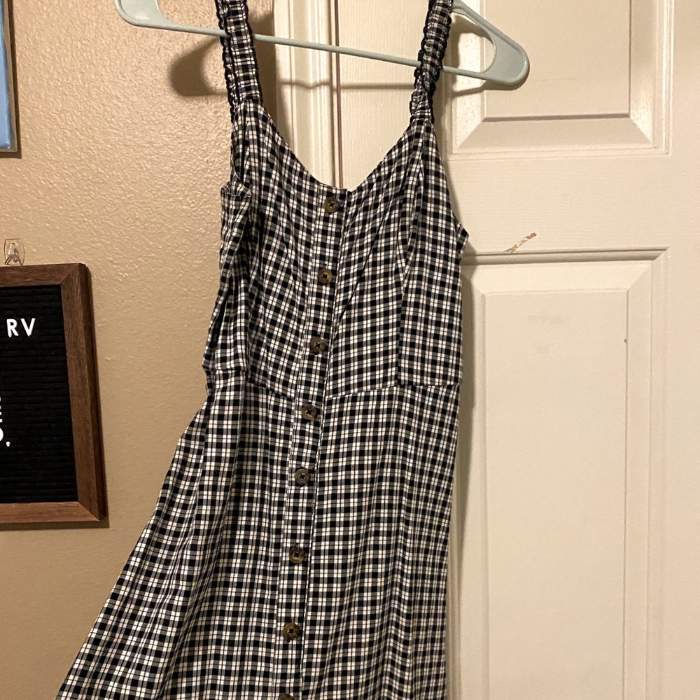 HOLLISTER checkered dress